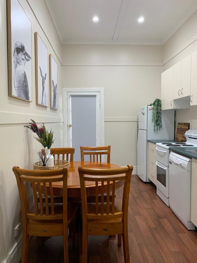 The Convent Boutique Accommodation Хей Екстериор снимка